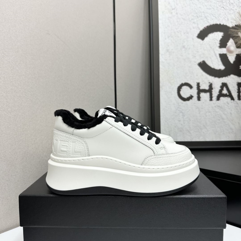 Ch**el sport shoes